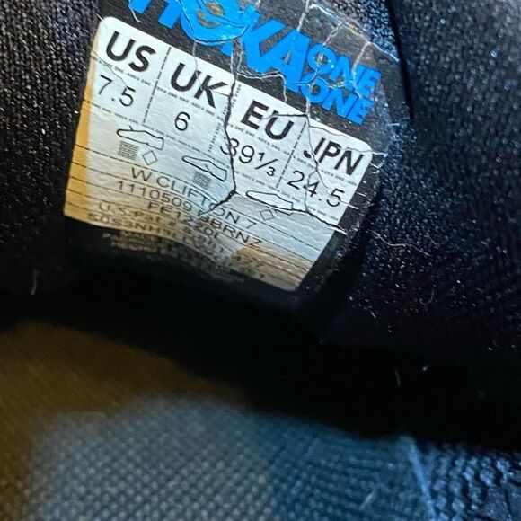 HOKA ONE ONE CLIFTON 7 - Women’s Running Shoes - SIZE 7.5 - Picture 11 of 11